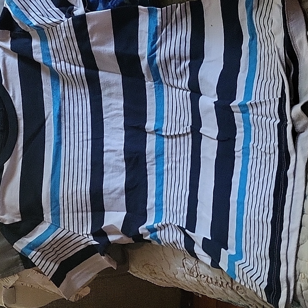 Short sleeve shirt for boys